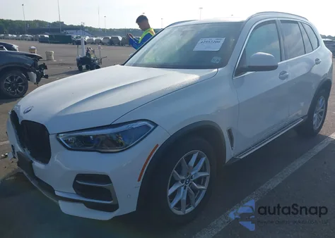 2022 BMW X5 xDrive40I z USA, uszkodzony, nr VIN 5UXCR6C09N9K38691